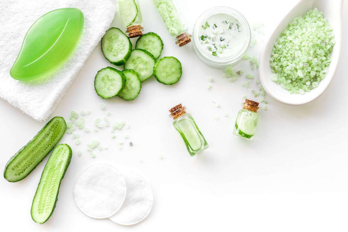 cucumber mask